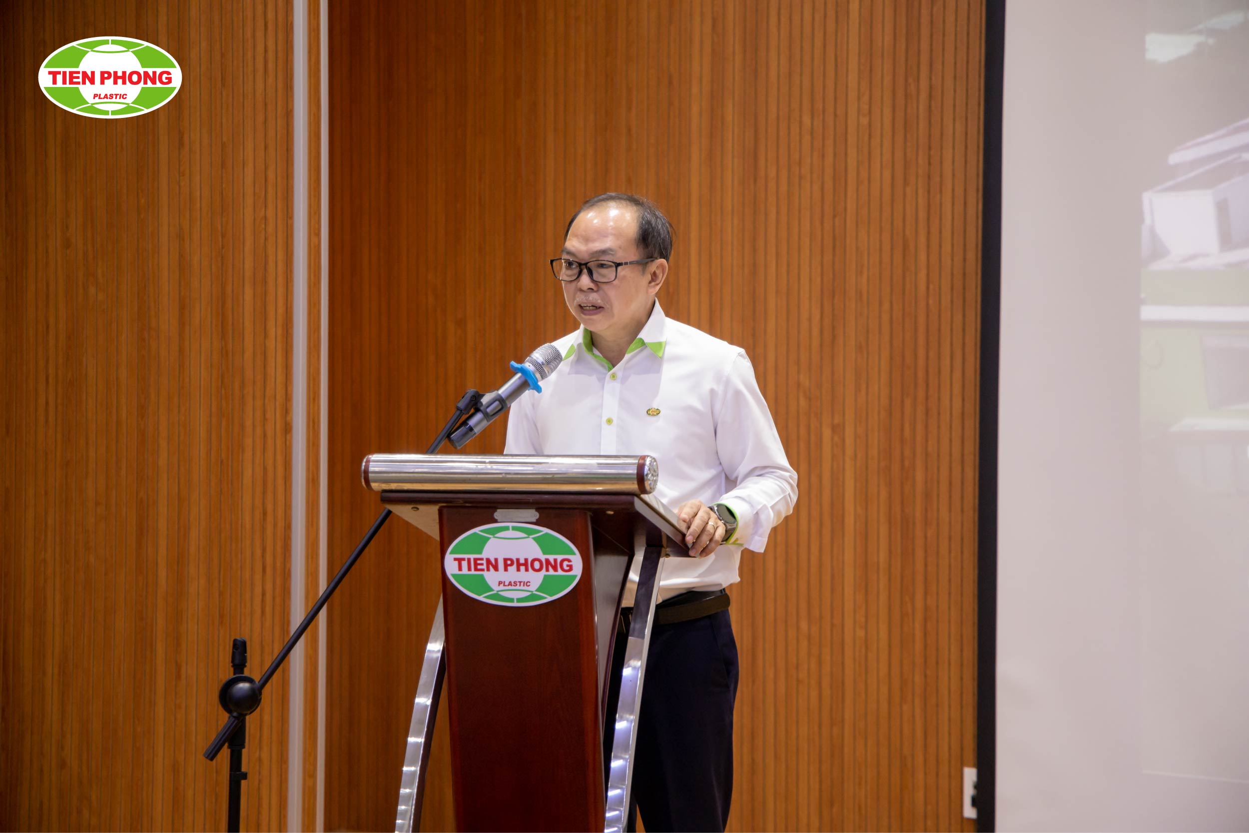 Ông Nguyễn Ngọc Tâm phát biểu tại buổi lễ khai mạc