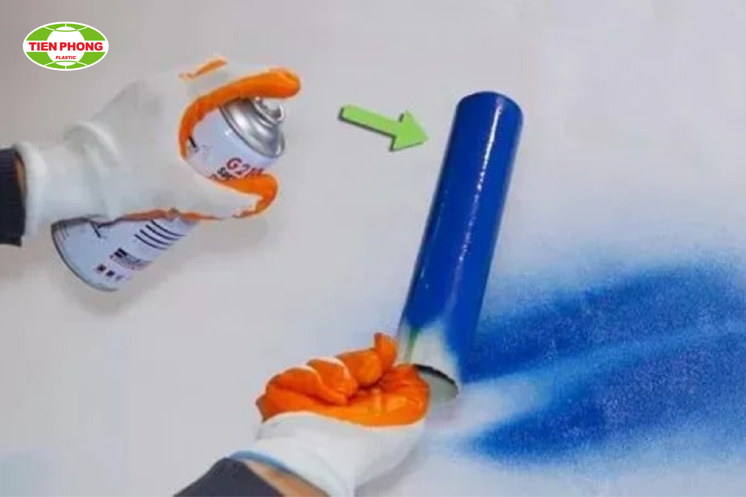 Sơn ống nhựa với bình xịt