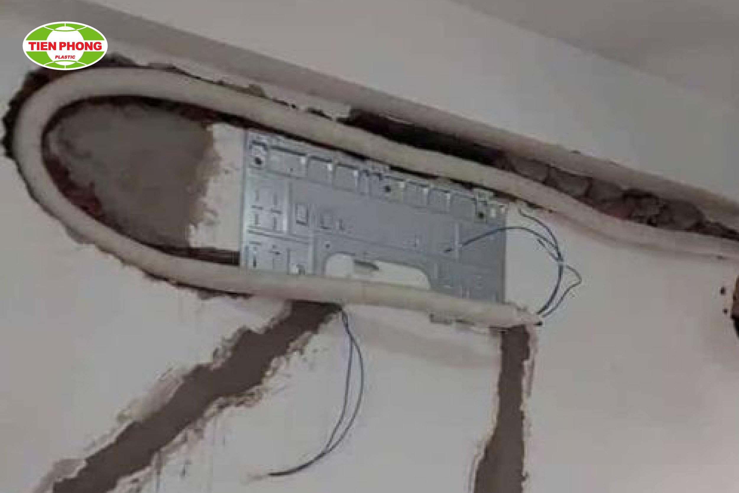 Lắp đặt ống thoát nước âm tường