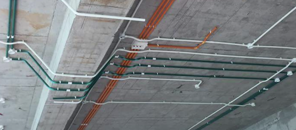 Tầm quan trọng của tính năng chống khói độc từ ống luồn dây điện PVC-U