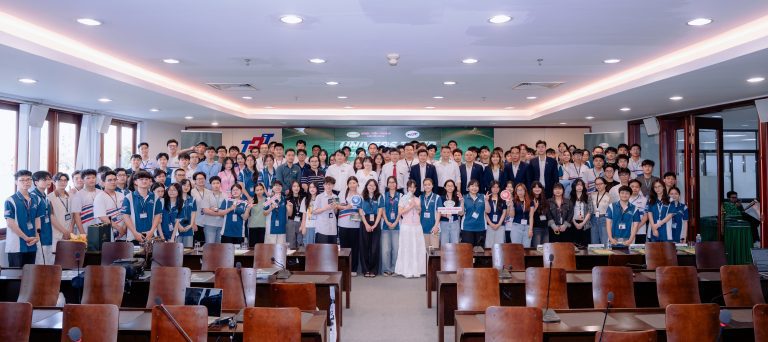 Univers Tour tại Trường Đại học Tôn Đức Thắng
