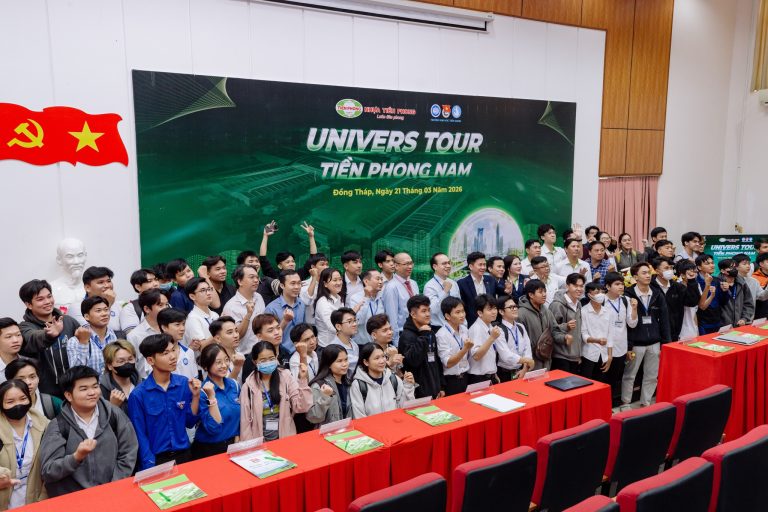 Univers Tour Tiền Phong Nam tại Đại học Tiền Giang