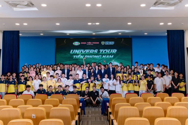 Univers Tour Tiền Phong Nam tại Trường Đại học Bà Rịa - Vũng Tàu