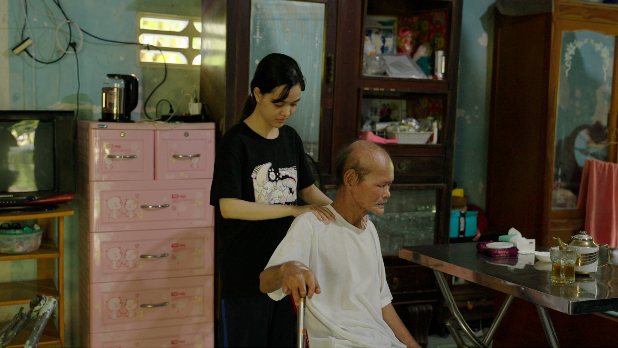 Tình thương dành cho ông bà trở thành động lực để Ngô Thị Ngọc Như nỗ lực học tập và làm thêm.