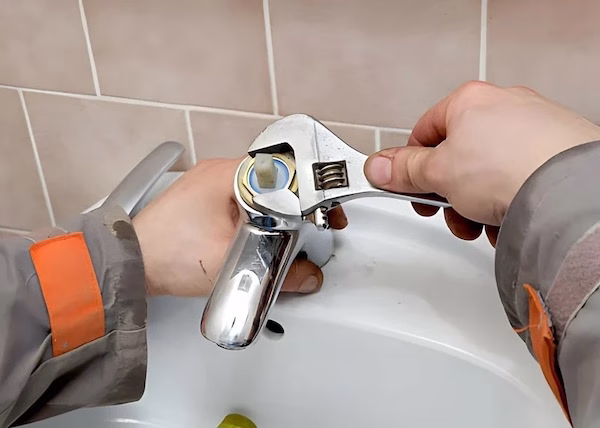 Cách Sửa Vòi Lavabo Bị Lỏng